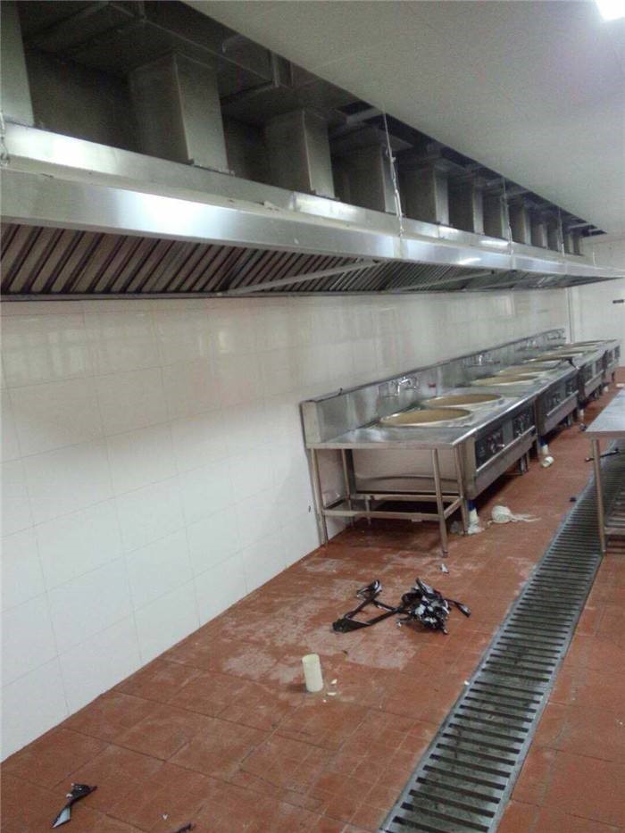 乌鲁木齐通风管道与厨房排烟罩安装指南 为酒店设备打造高效排烟系统